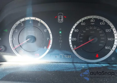 2010 Honda Accord 2.4 Ex-L z USA, uszkodzony, nr VIN 1HGCP2F86AA164965